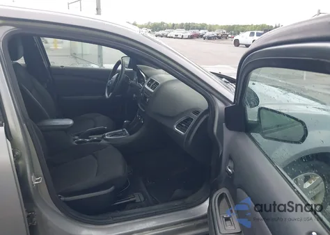 2013 Dodge Avenger Se z USA, uszkodzony, nr VIN 1C3CDZAB7DN627247